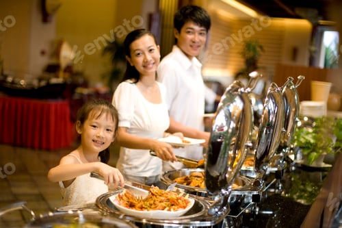 Preview: Family enjoying the buffet line