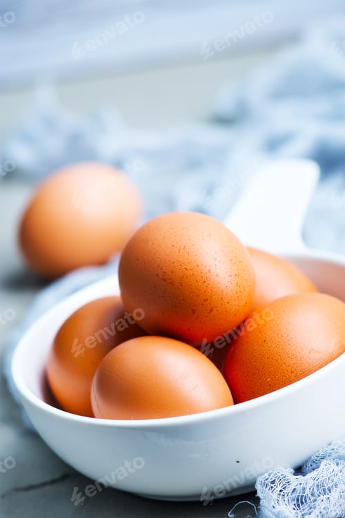 Preview: raw eggs