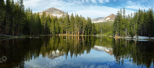 Preview: Lake reflections in Tioga Pass, Yosemite