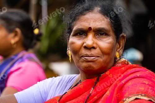 Preview: Portraits of Indian people at the village