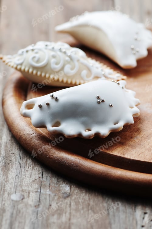 Preview: Sardinian traditional cookie on the wooden table