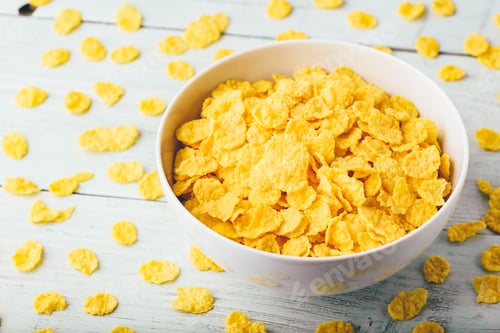 Preview: White bowl of corn flakes