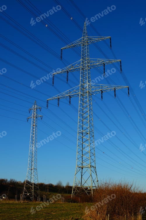 Preview: High-voltage pylons next to the A5 motorway in Frankfurt-Riedberg, Germany.