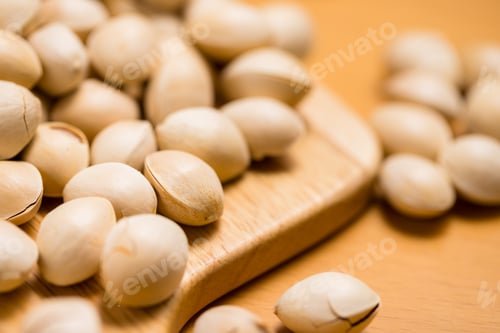 Preview: Pile of ginkgo biloba seed