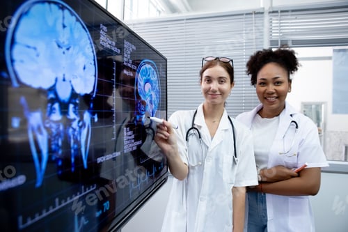 Preview: group of medical student study in class room.
