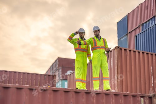 Preview: Container controllers cooperate for eco-logistics, reducing fuel consumption via smart transport.