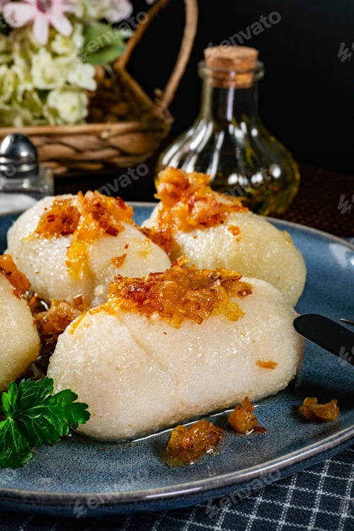Preview: Kartacze - potato dumplings stuffed with minced meat.