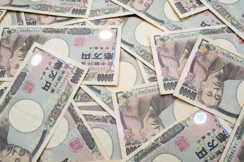 Preview: Closeup shot of Japanese yen 10000 notes