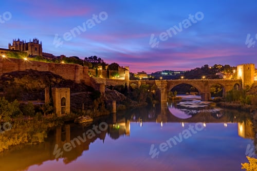 Preview: The Puente de San Martin in Toledo