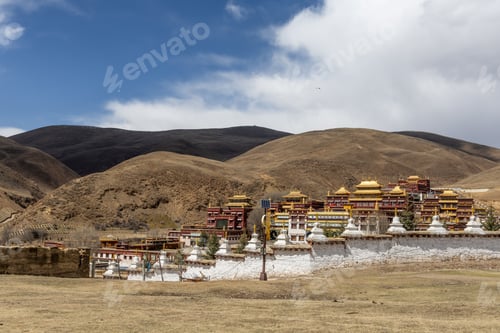Preview: The Litang Chode Monastery was built in 1580, honoring the third Dalai Lama. It is one of the key