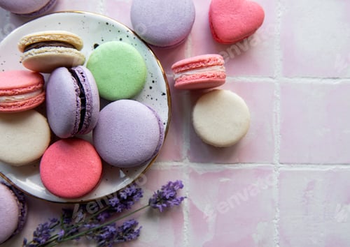 Preview: French macarons with lavender flavor