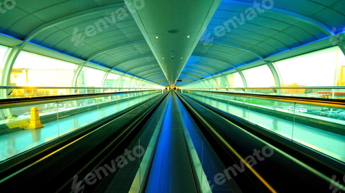 Preview: Escalator conveyor belt tunnel