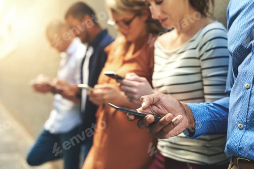 Preview: Putting our fingers to work when we networking