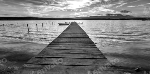 Preview: scenic black and white