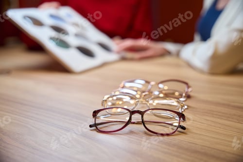 Preview: Eyeglasses and Choices at the Optometrist Shop