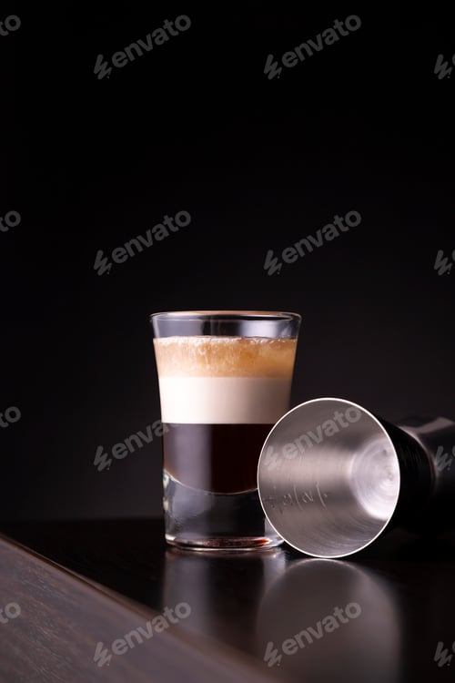 Preview: B 52 cocktail shot
