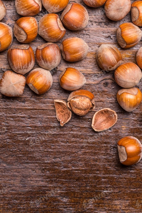 Preview: Hazelnuts