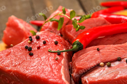Preview: Raw meat and vegetables
