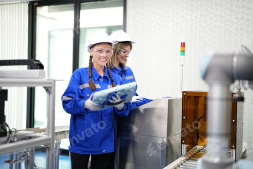 Preview: Engineering technology and smart factory concept with AI automation system by using robots automated