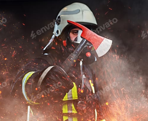 Preview: A firefighter dressed in a uniform in a studio.