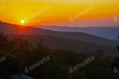 Preview: Sunrise in the Blue Ridge Mountains