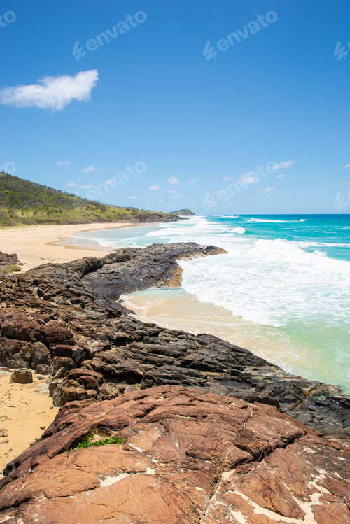 Preview: Vertical Scenic View of Seashore in a Sunny Day.Champagne Pools,Fraser Island,Queensland,Australia