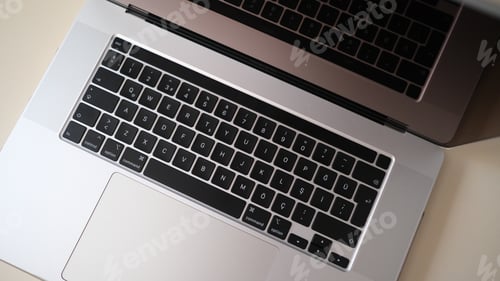 Preview: Macbook Pro 16" Keyboard