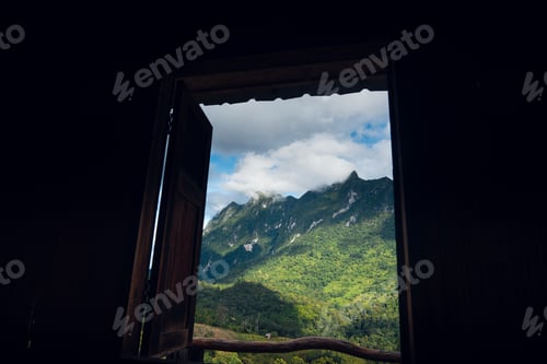 Preview: Green mountain view at Chiang Dao