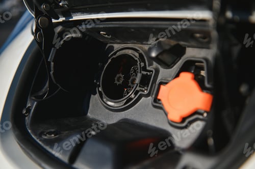 Preview: Electric Car Plug Fixing Hinged Lid Low Contact ,EV connector type 1 and charging