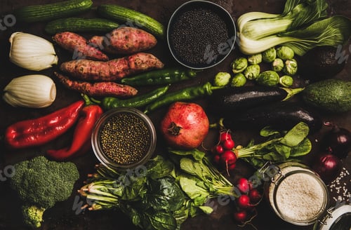 Preview: Vegetables, grains, greens and fruit for healthy diet