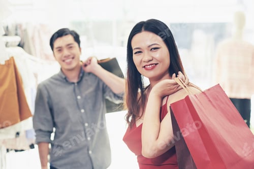 Preview: Shopping for Christmas