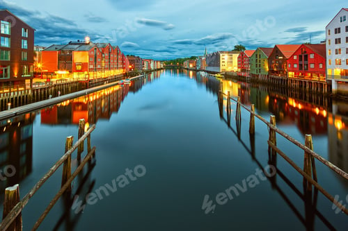 Preview: Trondheim at dusk