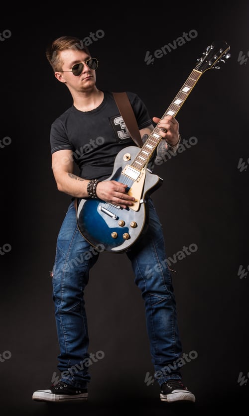 Preview: Lead guitarist.