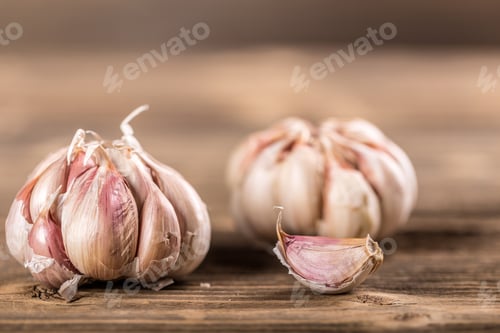 Preview: Whole garlic