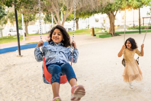 Preview: Happy family in Dubai