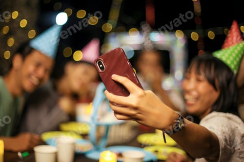 Preview: Birthday Party