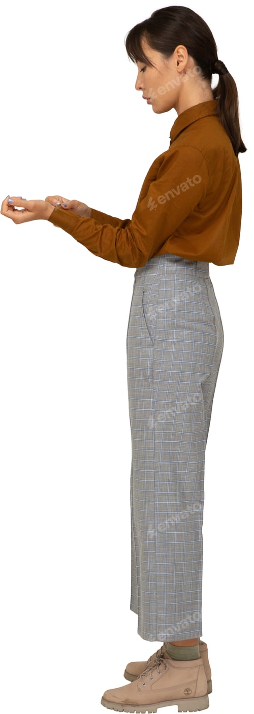 Preview: a woman in a skirt and a brown shirt