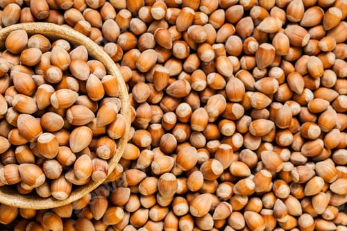 Preview: Background of ripe hazelnuts