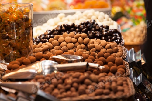 Preview: Gourmet assorted truffles in the market