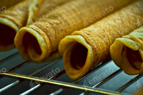 Preview: many rolls of fresh baked wafers for Christmas