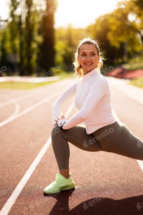 Preview: Woman Warming Up