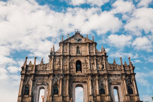 Preview: Vertical shot of the Saint Paul's Ruins under the cloudy sky in Macau