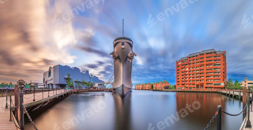 Preview: Norfolk, Virginia, USA View From Downtown on the Elizabeth River