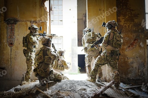 Preview: Special forces soldier with rifle