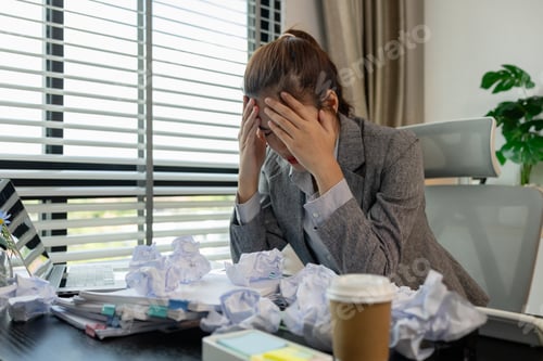 Preview: a female employee is extremely stressed at work