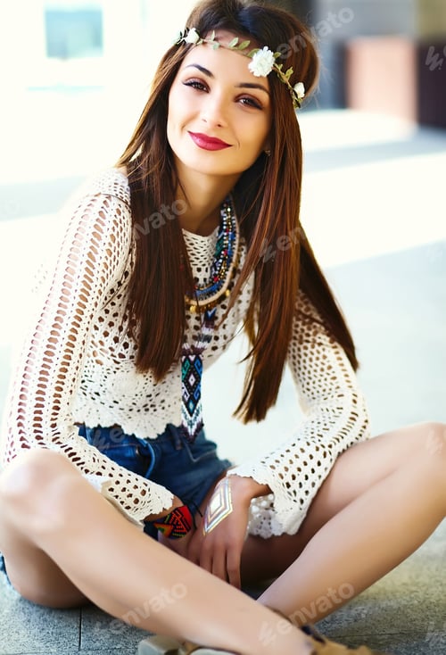 Preview: Young stylish woman posing in the street in summer clothes