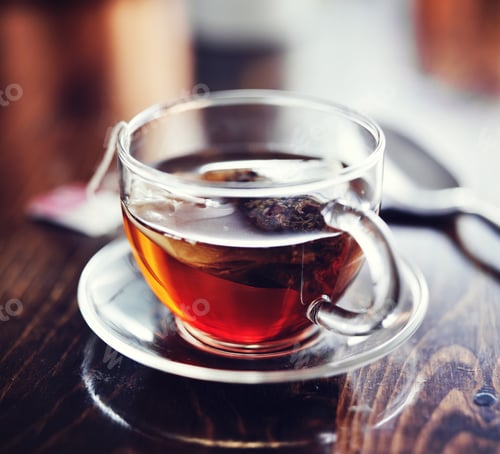 Preview: steeping teabag in glass cup