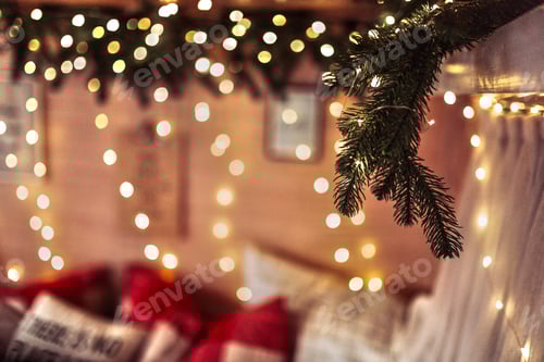 Preview: cozy christmas life in trailer