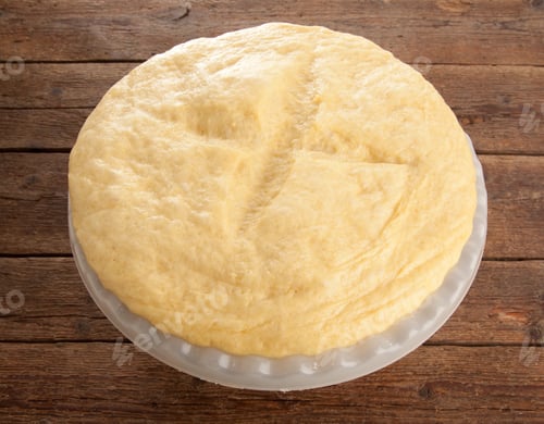 Preview: Rising Yeast Dough in bowl