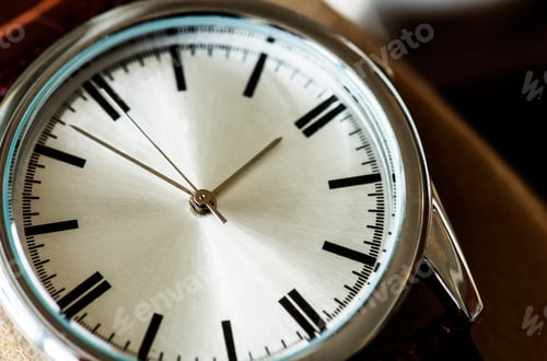 Preview: Closeup macro shot of a watch